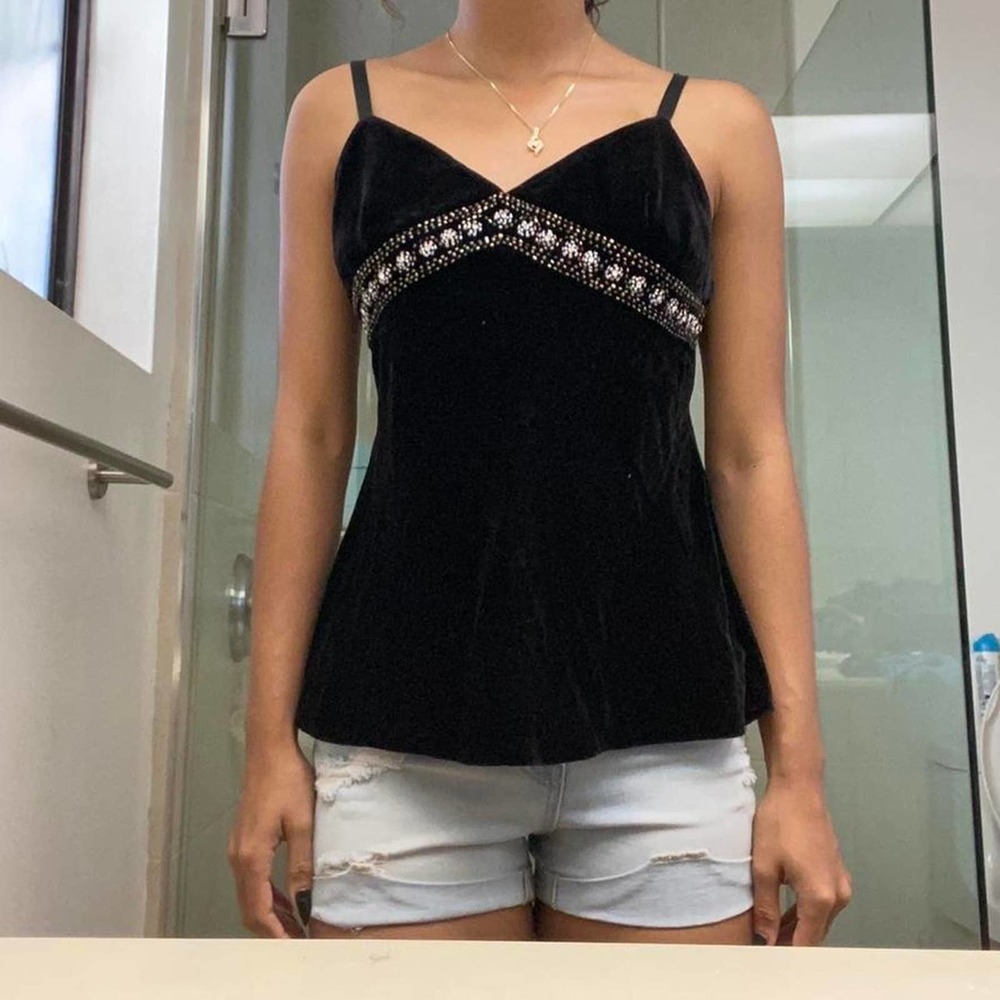 Adorable vintage velvet top